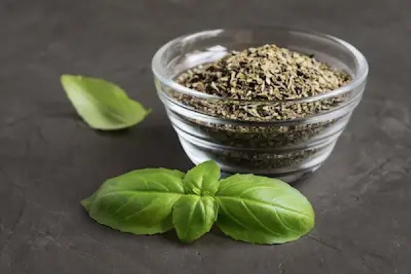 تصویر 2 از قیمت خرید سبزی ریحان خشک + فروش ویژه